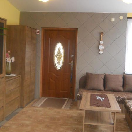 U Derca Daire Gniezdzewo Dış mekan fotoğraf